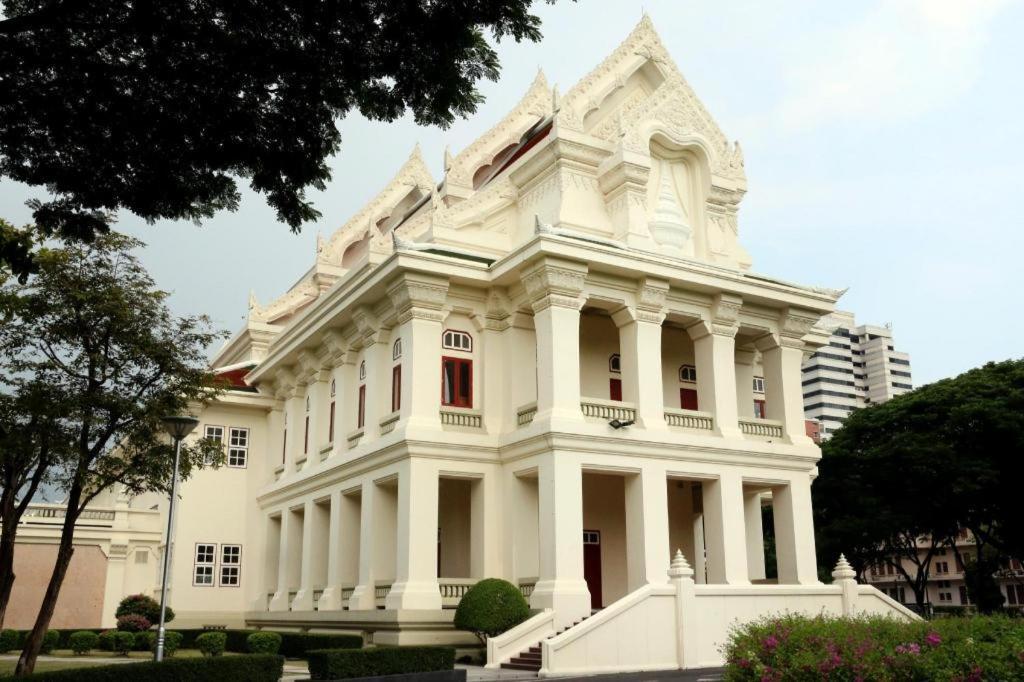 Twenty Three Residence Bangkok Buitenkant foto